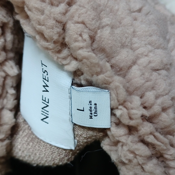 NINE WEST Teddy Fleece Stand Collar V Color Block Half Zip Pullover Size L Black - Picture 3 of 4